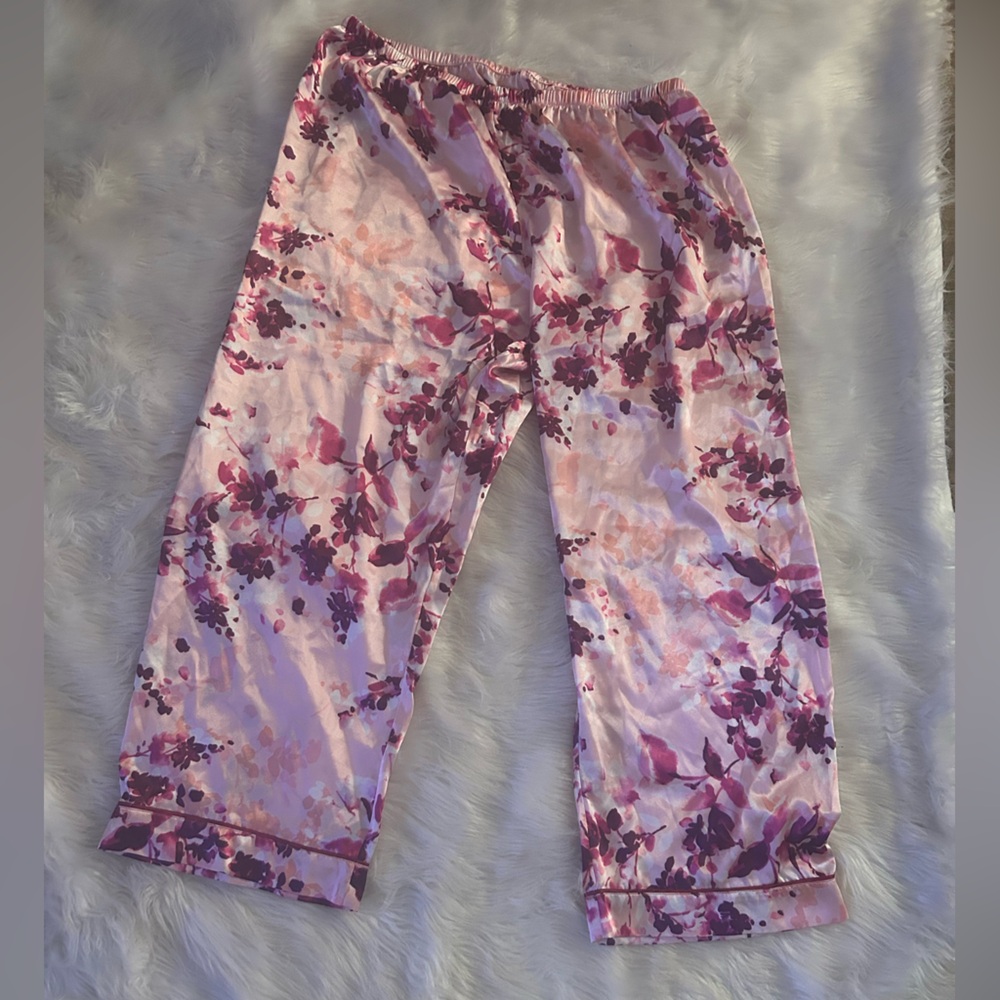 Carole Hochman Pink and Cream Silky Floral Pajama Pants 2X - Picture 2 of 5